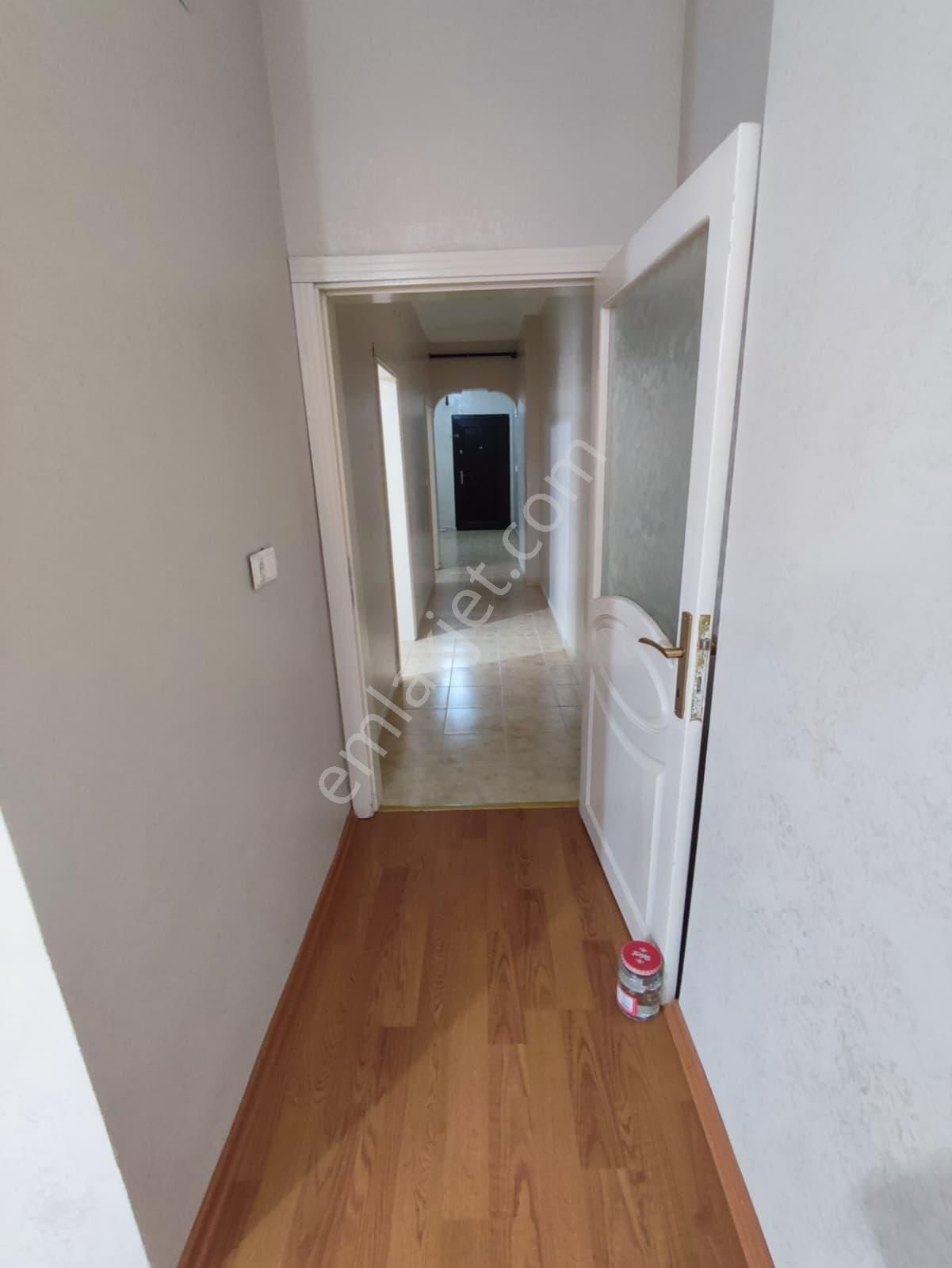 Mardin Barosu Bitişiği Ferah Geniş Acil Satılık Daire - Görsel 18