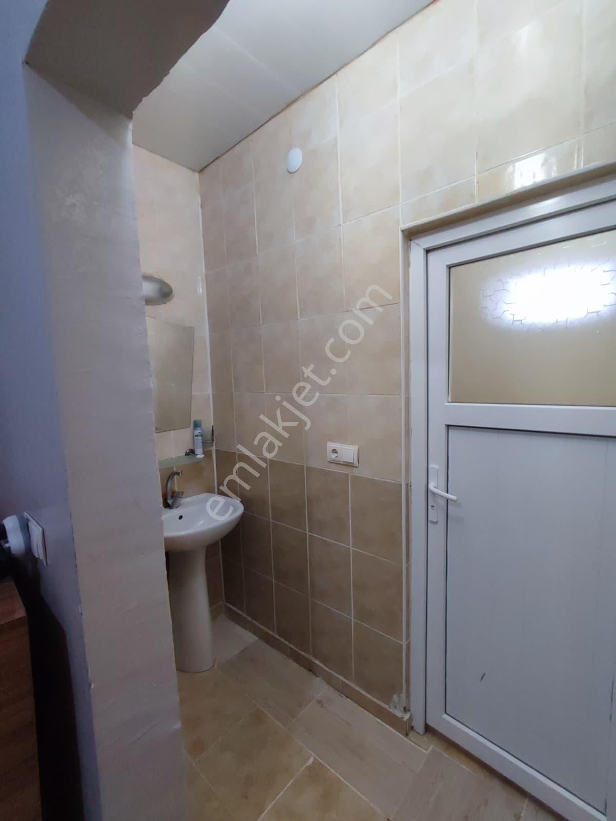 Mardin Barosu Bitişiği Ferah Geniş Acil Satılık Daire - Görsel 12