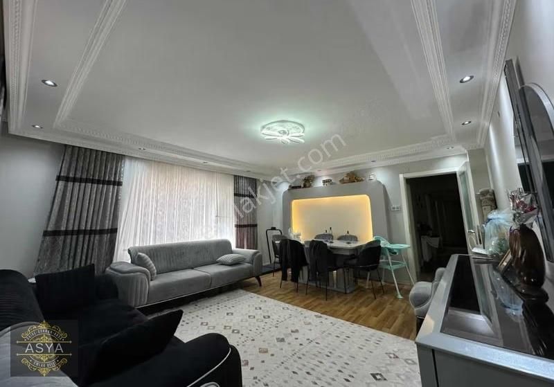 Aşık Veysel Cadde Üzeri Lüks Yapılı Ön Cephe 130mt2 3+1+kilerli - Görsel 12