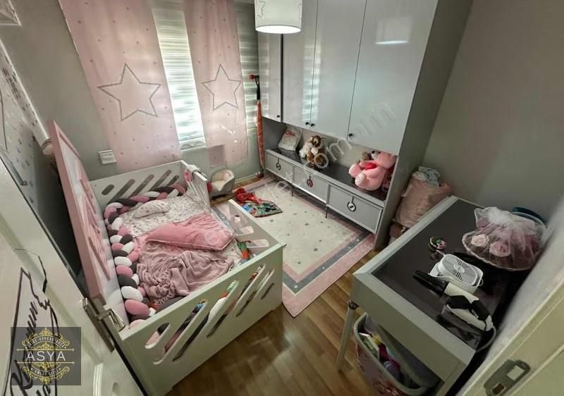 Aşık Veysel Cadde Üzeri Lüks Yapılı Ön Cephe 130mt2 3+1+kilerli - Görsel 18