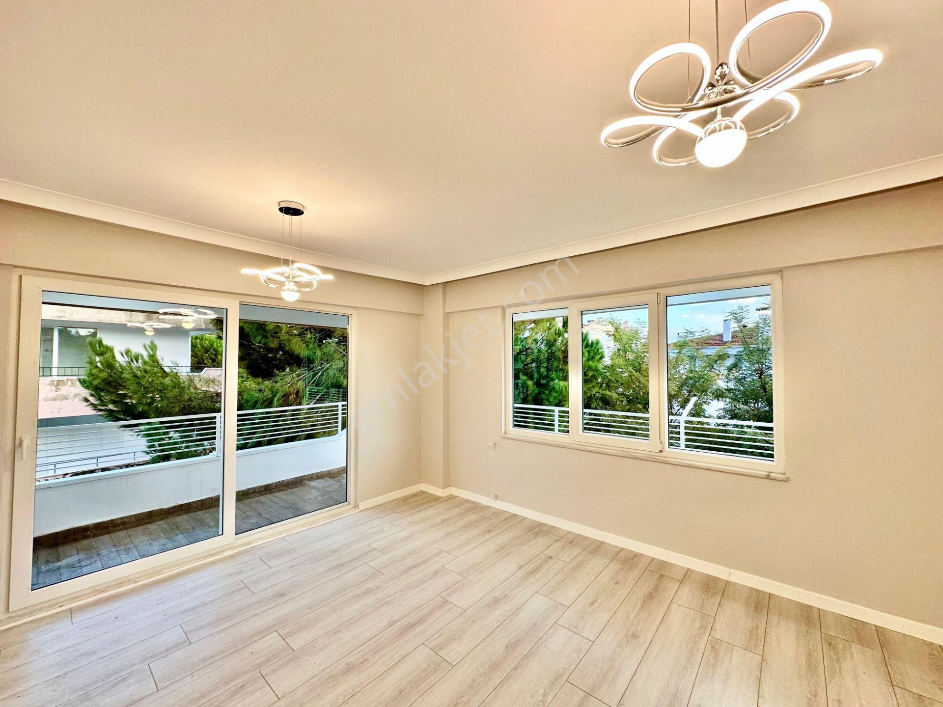 ꧁ay Emlak'tan꧂akçay 'da Ayrı Mutfak Köşe Ön Cephe Satılık 2+1 Muhteşem Doğa Manzaralı Daire - Görsel 15