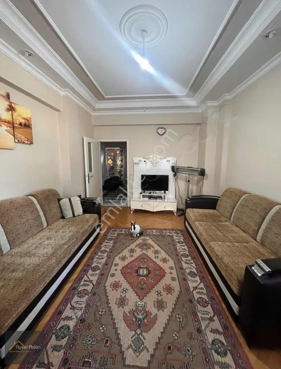 Keykubat'ta Anayol Üstünde 3+1 Satılık Daire - Görsel 20