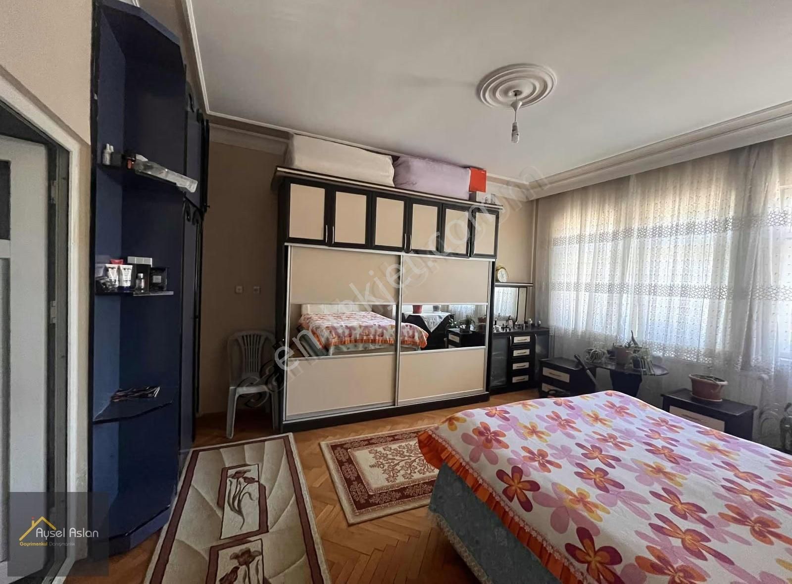 Keykubat'ta Anayol Üstünde 3+1 Satılık Daire - Görsel 5