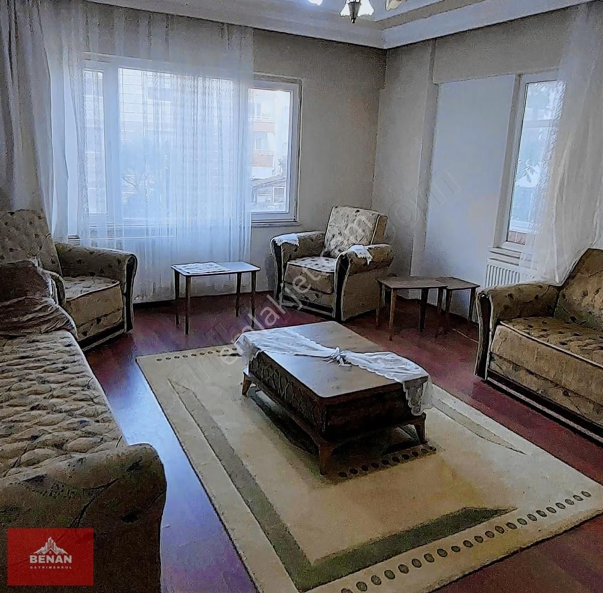 Çınarcık Merkezde Satılık 2+1 Doğalgazlı Daire