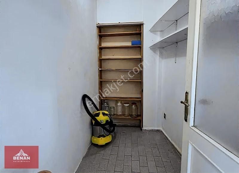 Çınarcık Merkezde Satılık 2+1 Doğalgazlı İçerisi Yapılı Daire - Görsel 6