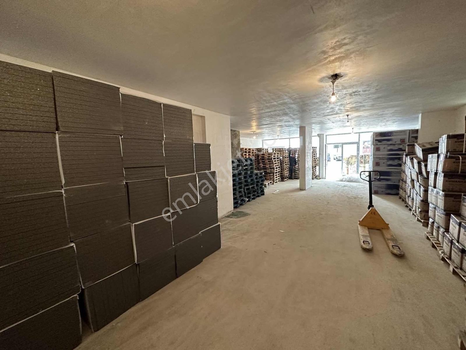 Vıp Real Estate Pelitli'de Kiralık Dükkan 200m2 - Görsel 9