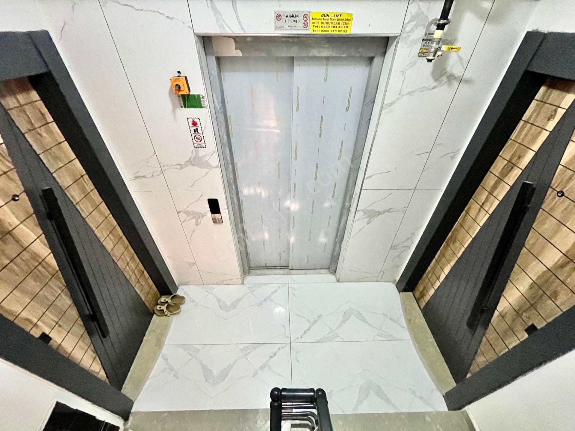 Berkay Demirel'den Akçayda Ön Cephe Sıfır Doğalgazlı 3+1 Dubleks - Görsel 2