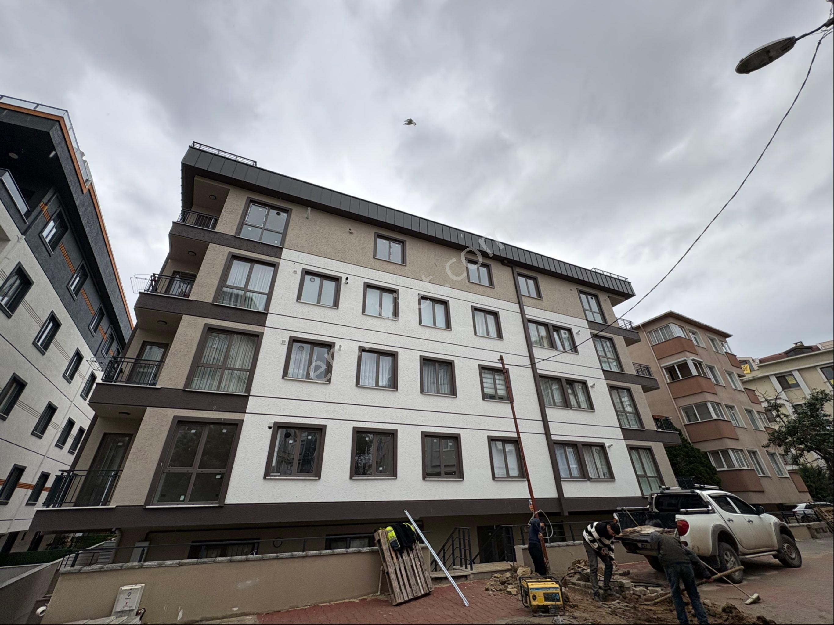 Oben'den Minibüs Caddesine Yakın Bahçe Teraslı 1+1 50 M² Net - Görsel 27