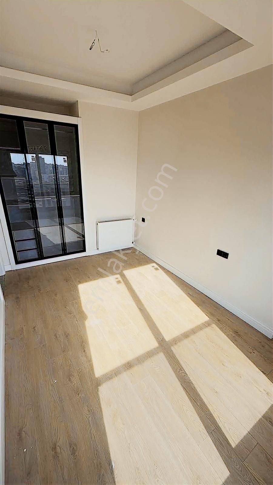 Uçan'dan Üniversite Caddesi 2+1 Havuzlu Daire - Görsel 13
