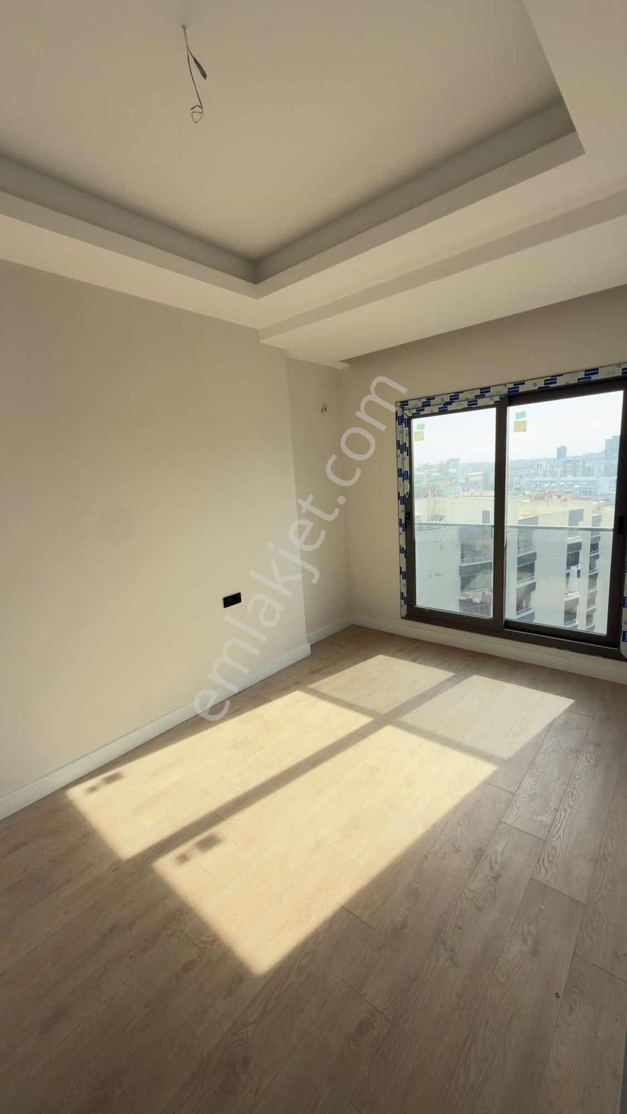 Uçan'dan Üniversite Caddesi 2+1 Havuzlu Daire - Görsel 3