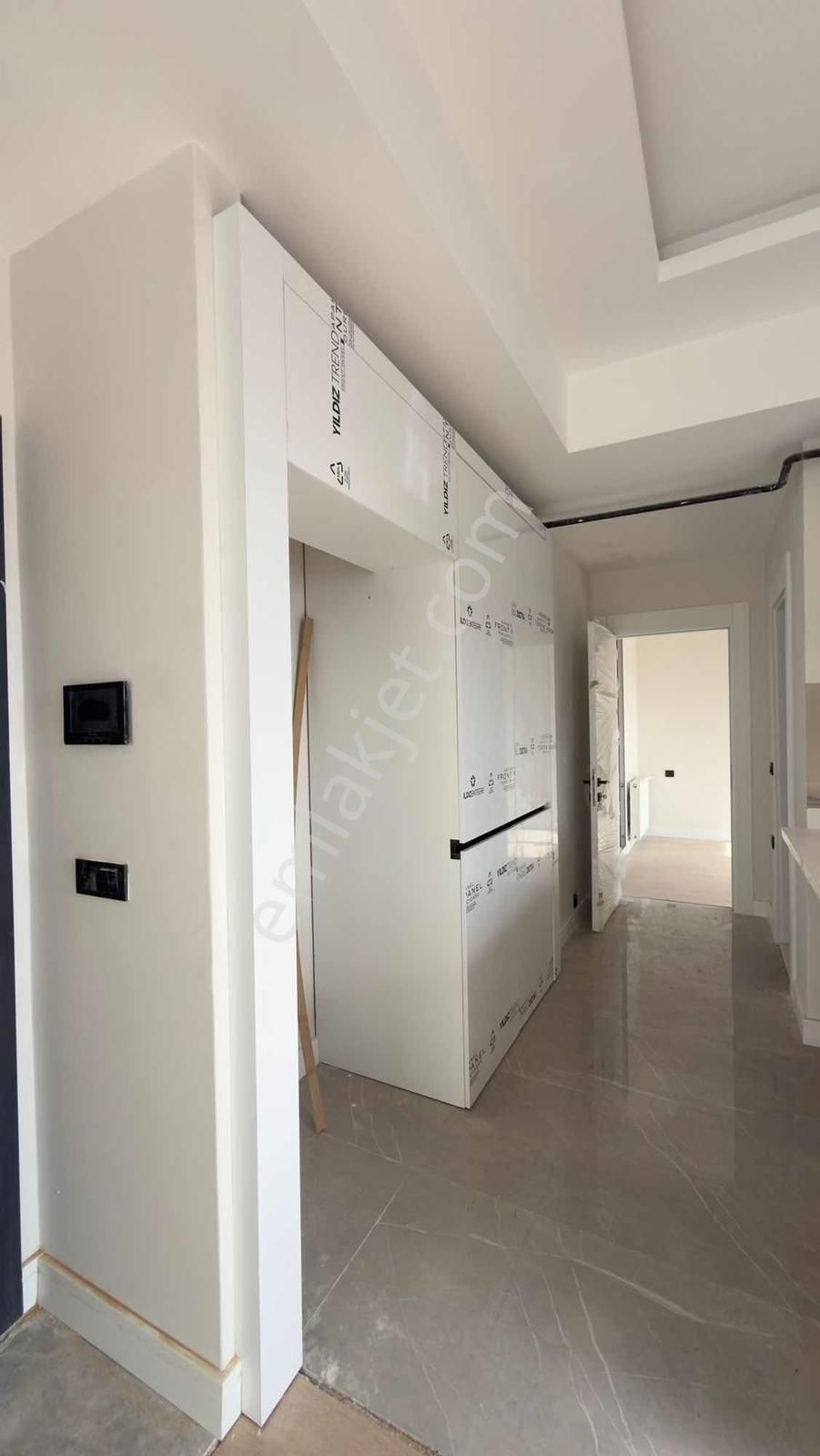 Uçan'dan Üniversite Caddesi 2+1 Havuzlu Daire - Görsel 9
