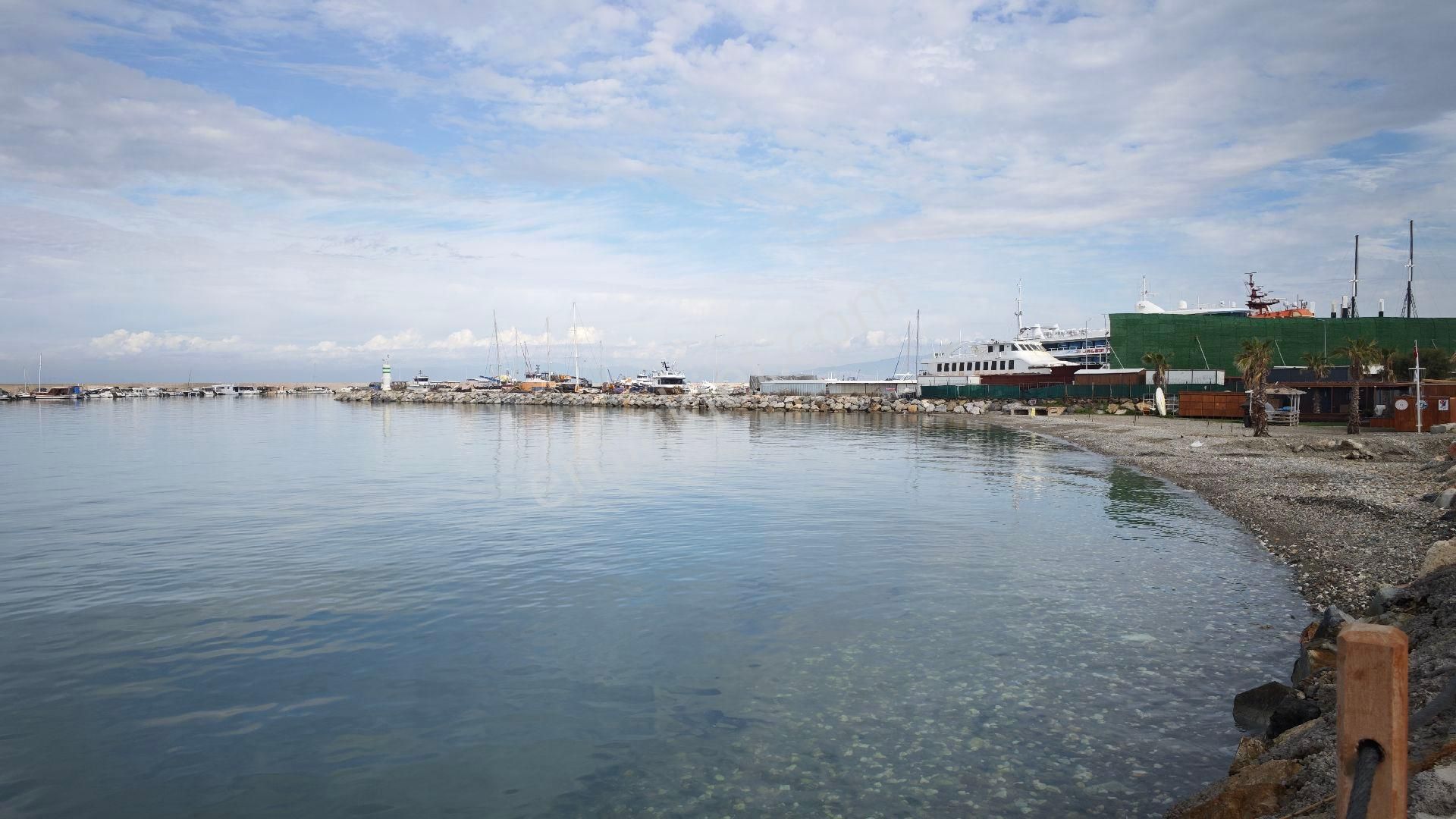 Güzelbahçe Yalı Mh Satılık Plaja Adım Mesafede - Görsel 3