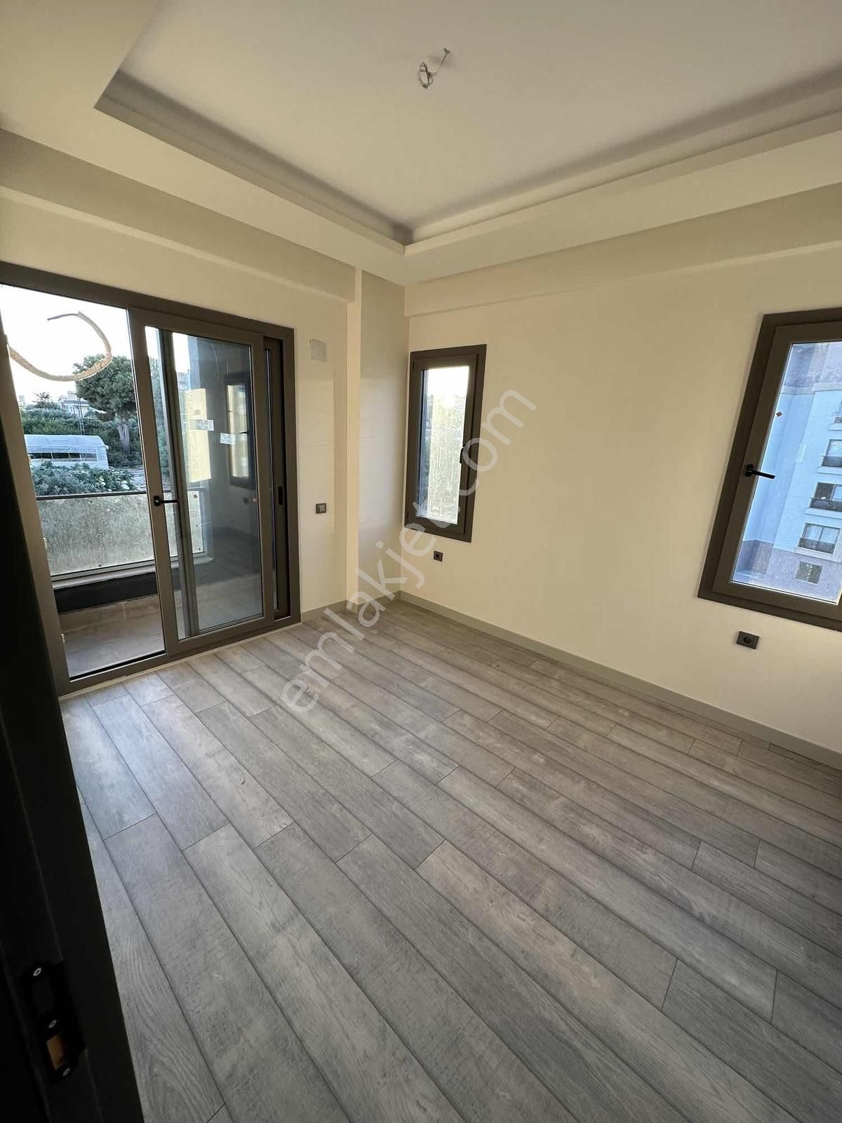 Uçandan Kuyulukta Sıfır Kat Seçenekli - Görsel 28