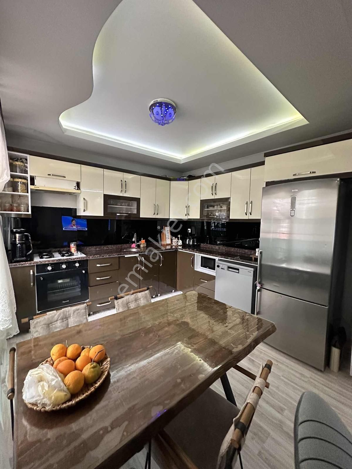 Uçandan Osmanıye Mah Ruhsatlı Bahçeli Full Bakımlı Müstakil - Görsel 24