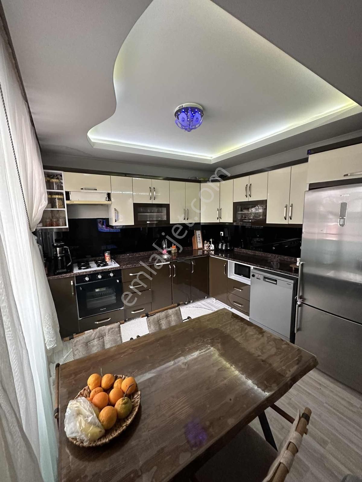 Uçandan Osmanıye Mah Ruhsatlı Bahçeli Full Bakımlı Müstakil - Görsel 28