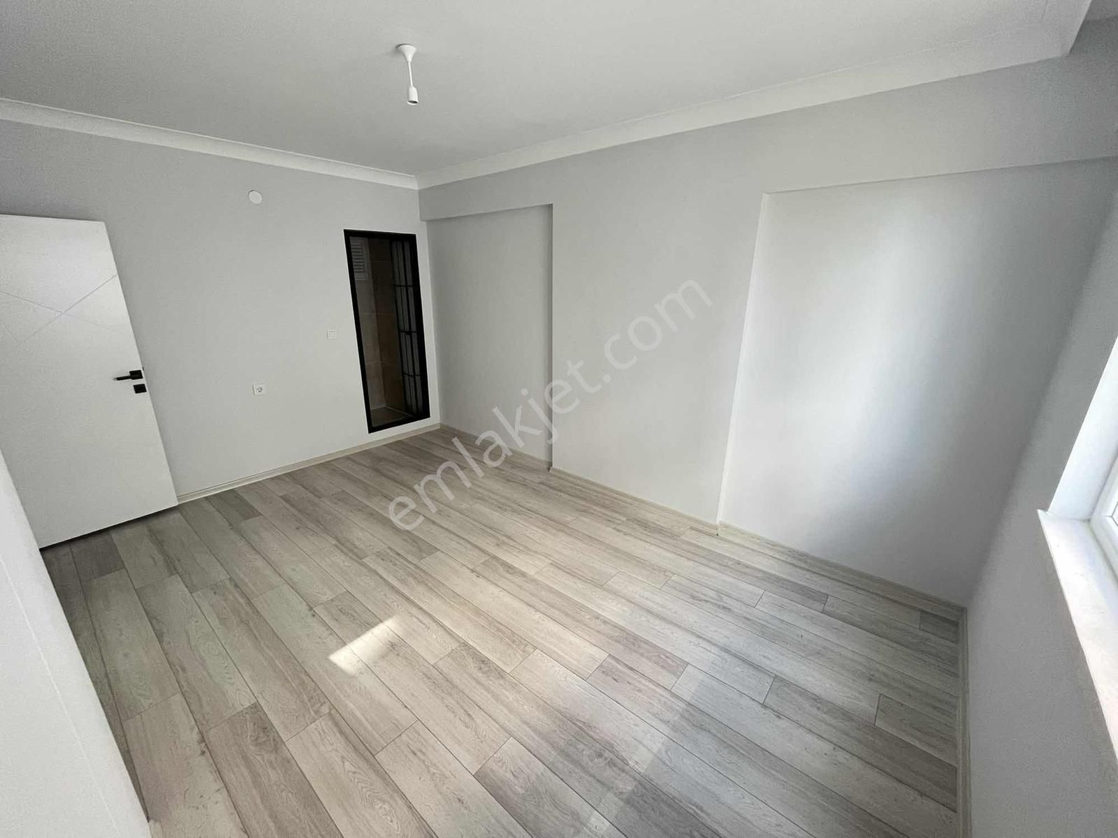 1.sınıf Ultra Lüks 3+1 120 M2 Ara Katta Oturuma Hazır Fırsat !! - Görsel 34