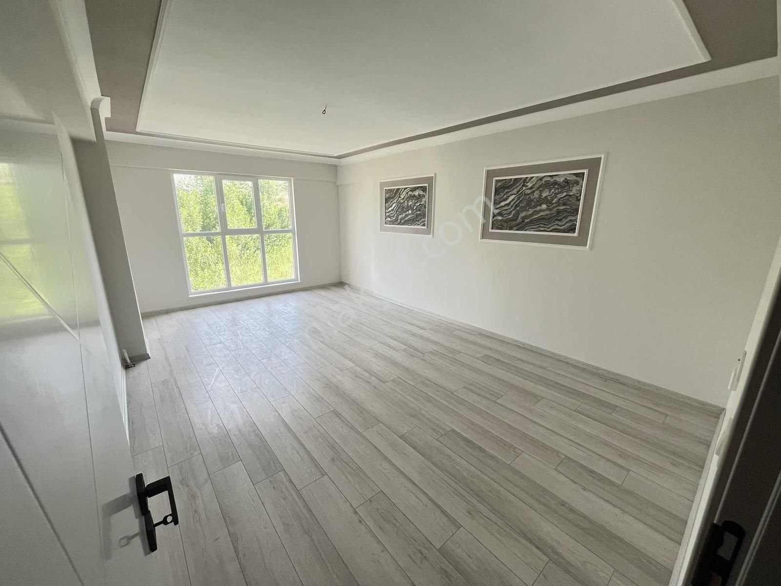 1.sınıf Ultra Lüks 3+1 120 M2 Ara Katta Oturuma Hazır Fırsat !! - Görsel 21