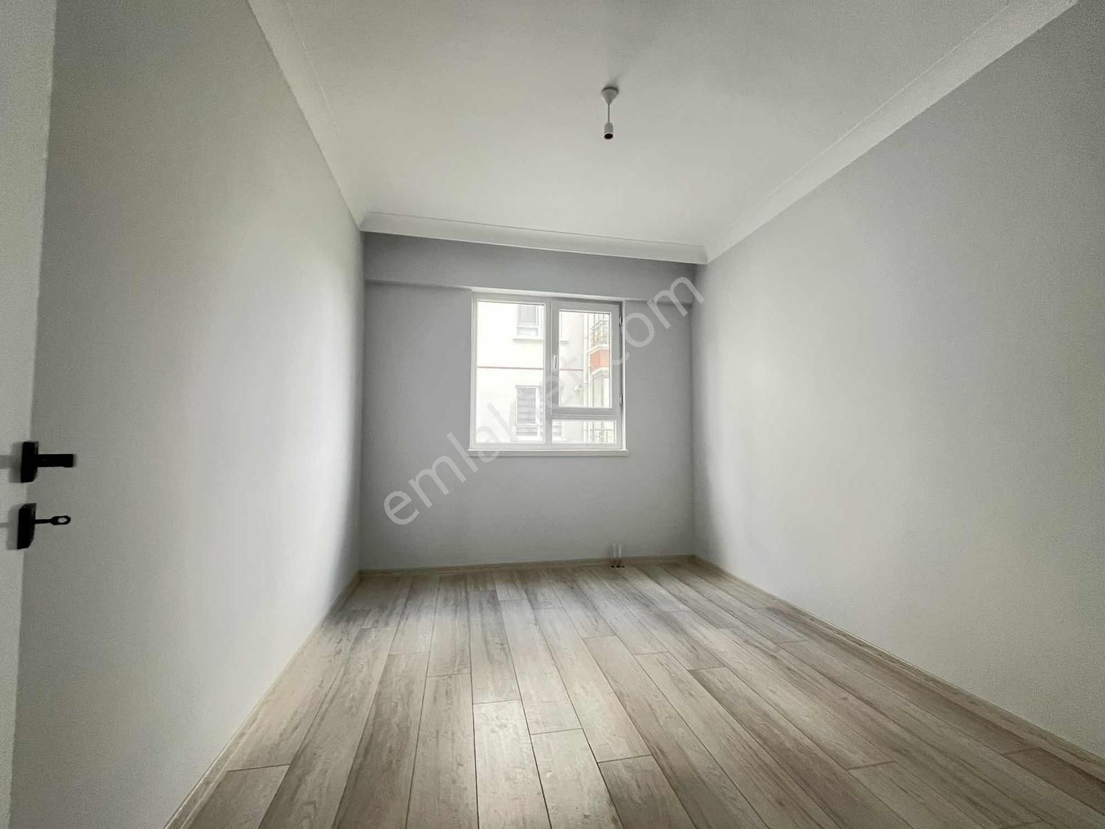 1.sınıf Ultra Lüks 3+1 120 M2 Ara Katta Oturuma Hazır Fırsat !! - Görsel 27