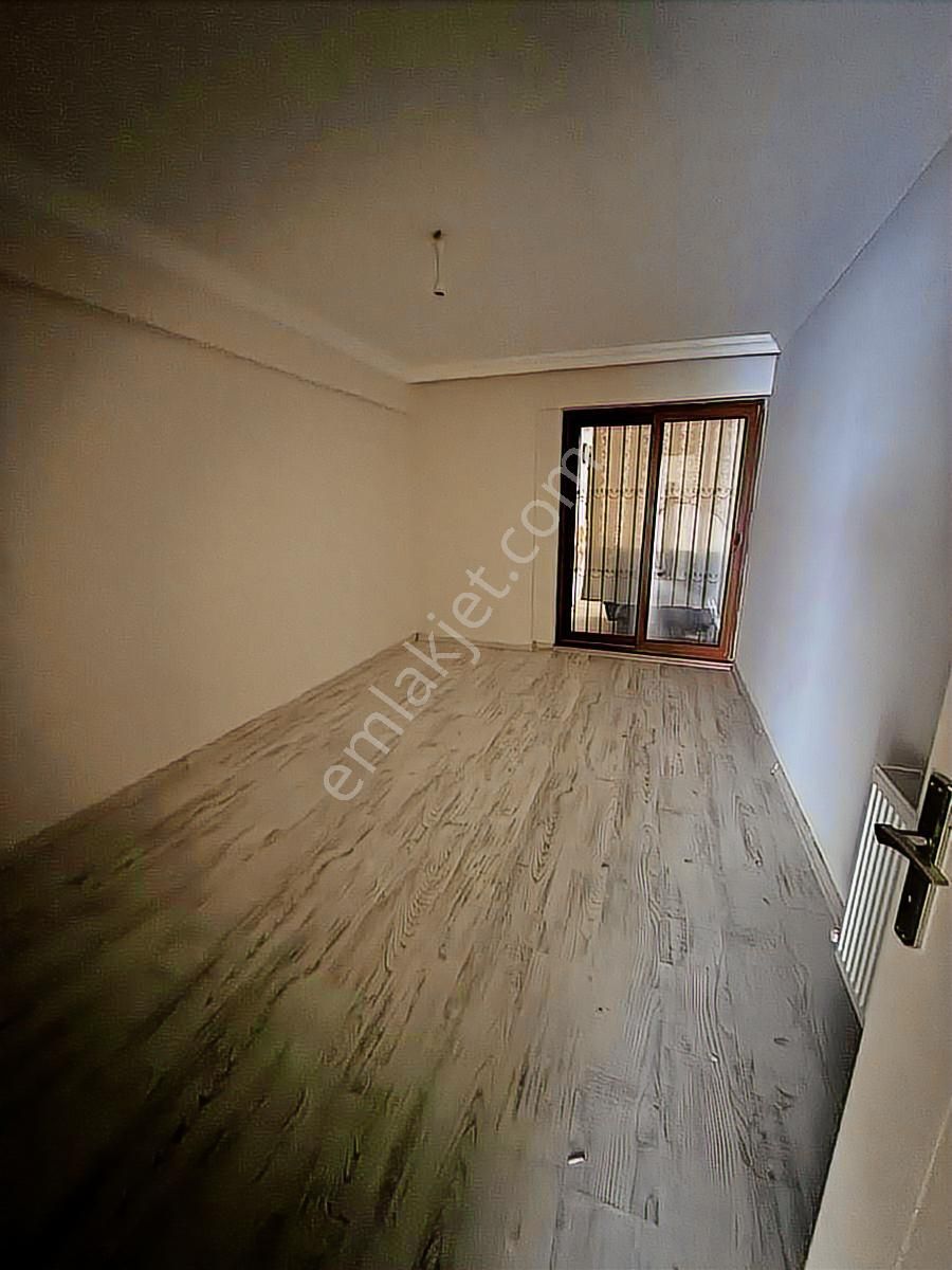 Manisa Yunus Emre Keçiliköy Geniş2+ 110m2 Y.zemin 3.950.000 - Görsel 6