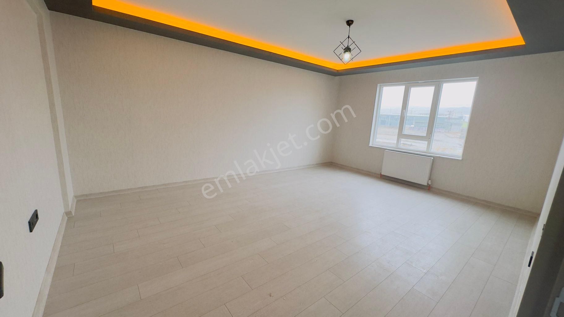 Kc Emlaktan Site İçerisinde Lüks 3+1 130m2 Fırsat Dairesi - Görsel 9