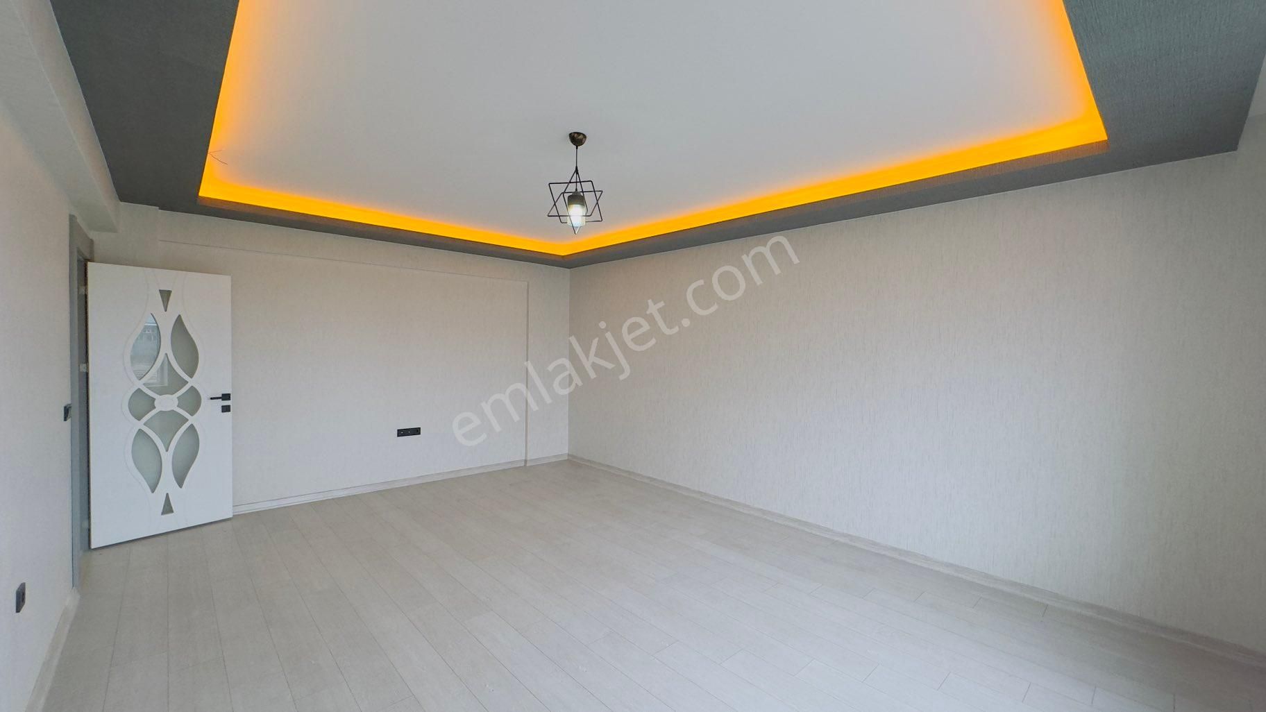 Kc Emlaktan Site İçerisinde Lüks 3+1 130m2 Fırsat Dairesi - Görsel 15