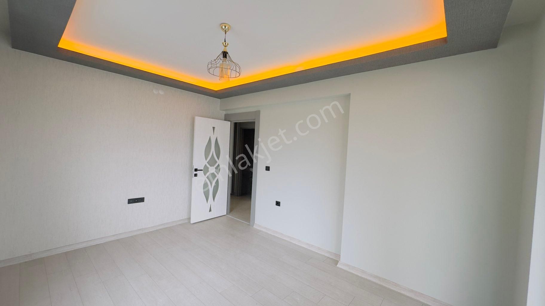 Kc Emlaktan Site İçerisinde Lüks 3+1 130m2 Fırsat Dairesi - Görsel 24