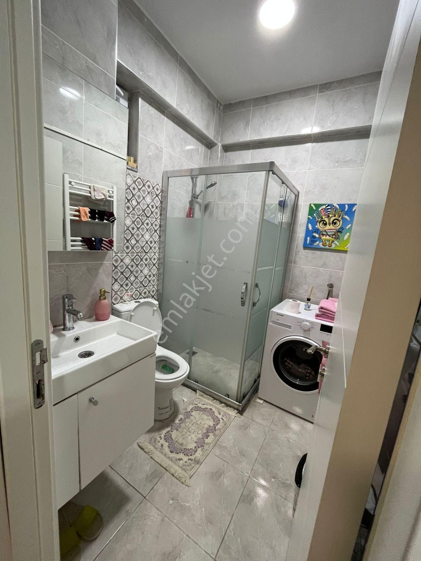 Barış'tan Metrobüsün Yanı Başında 5 Yıllık Binada Lüks Daire - Görsel 3