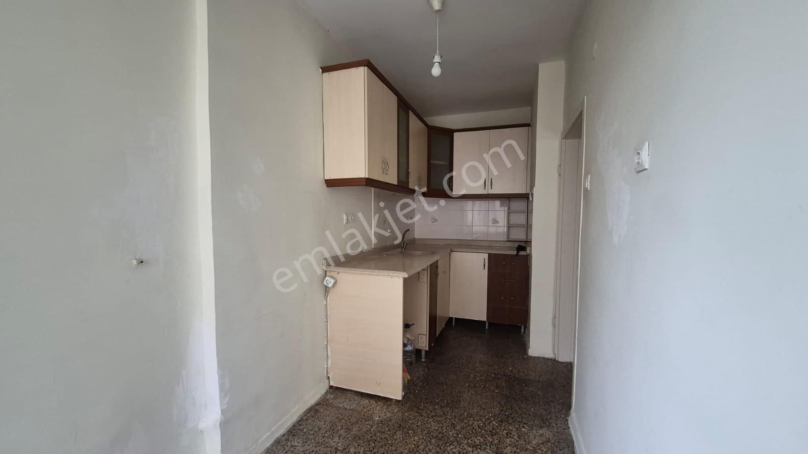 Karınca'dan Denize Sıfır Site İçinde Yüksek Krediye Uygun 2+1 - Görsel 3