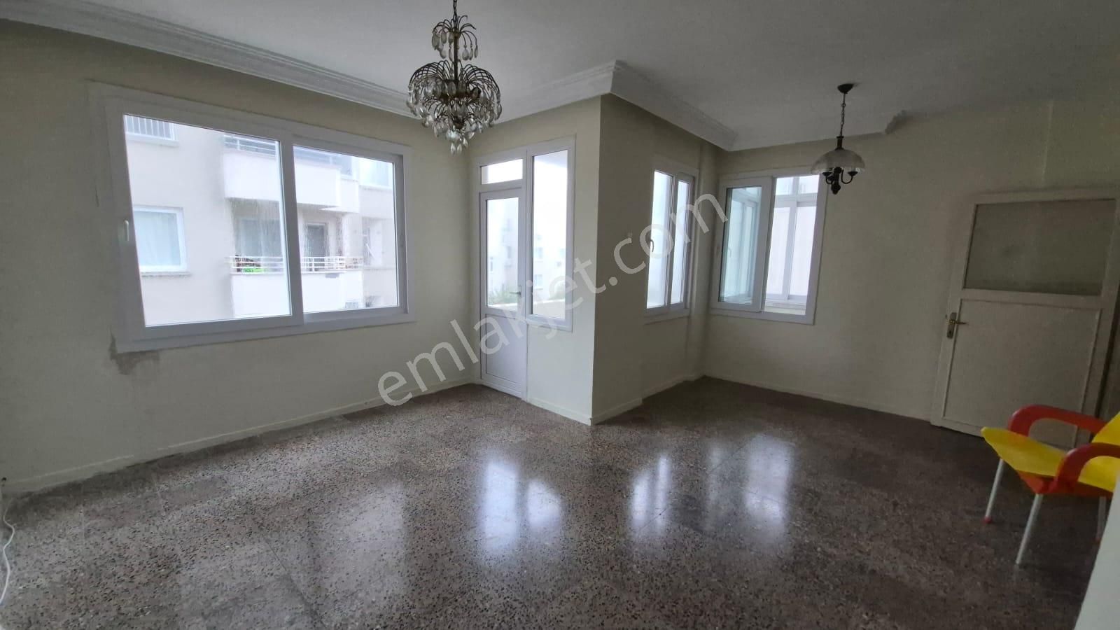 Karınca'dan Denize Sıfır Site İçinde Yüksek Krediye Uygun 2+1 - Görsel 5