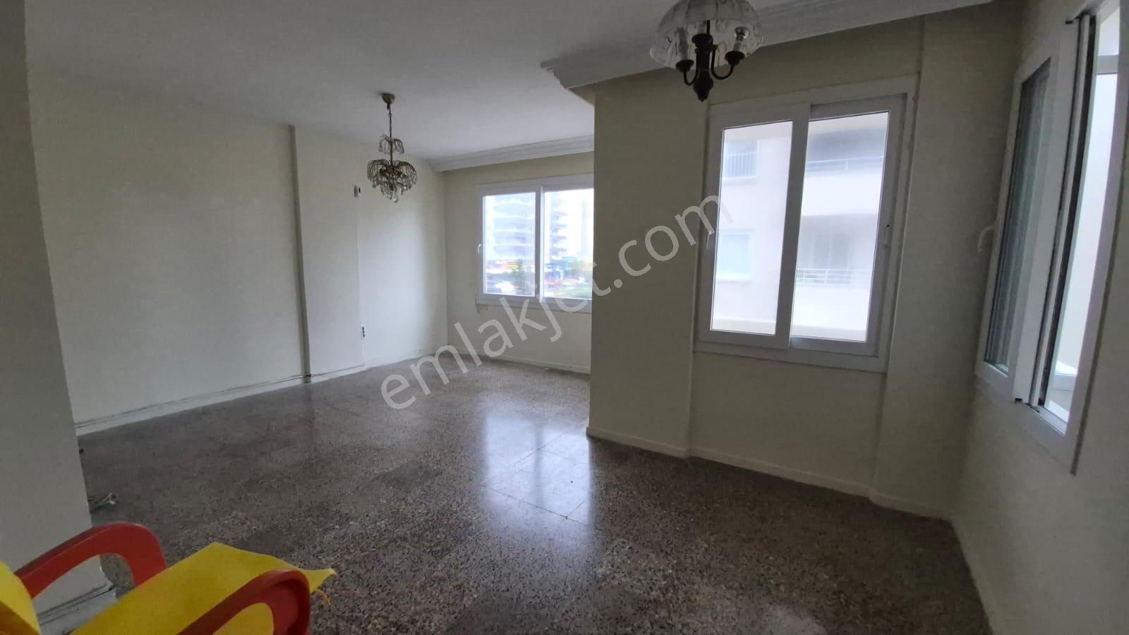 Karınca'dan Denize Sıfır Site İçinde Yüksek Krediye Uygun 2+1 - Görsel 6