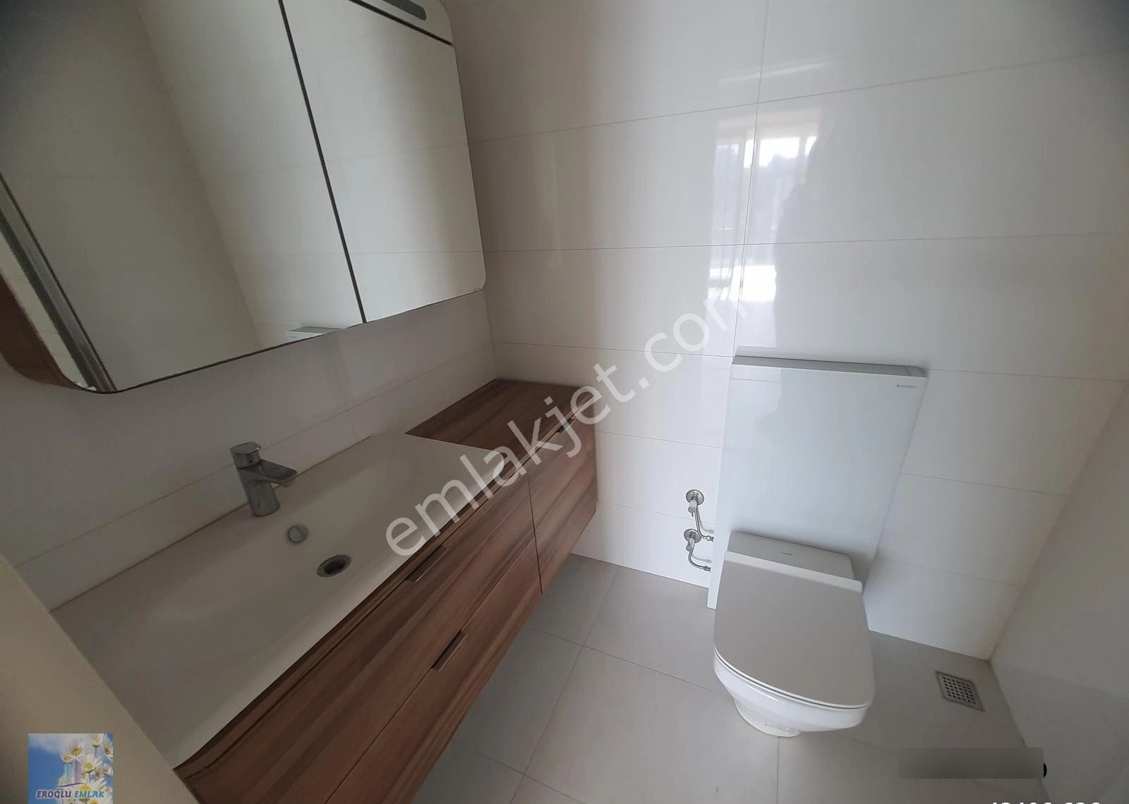 Karşıyaka Aypark Residence Sitesinde Manzaralı Satılık Daire - Görsel 12