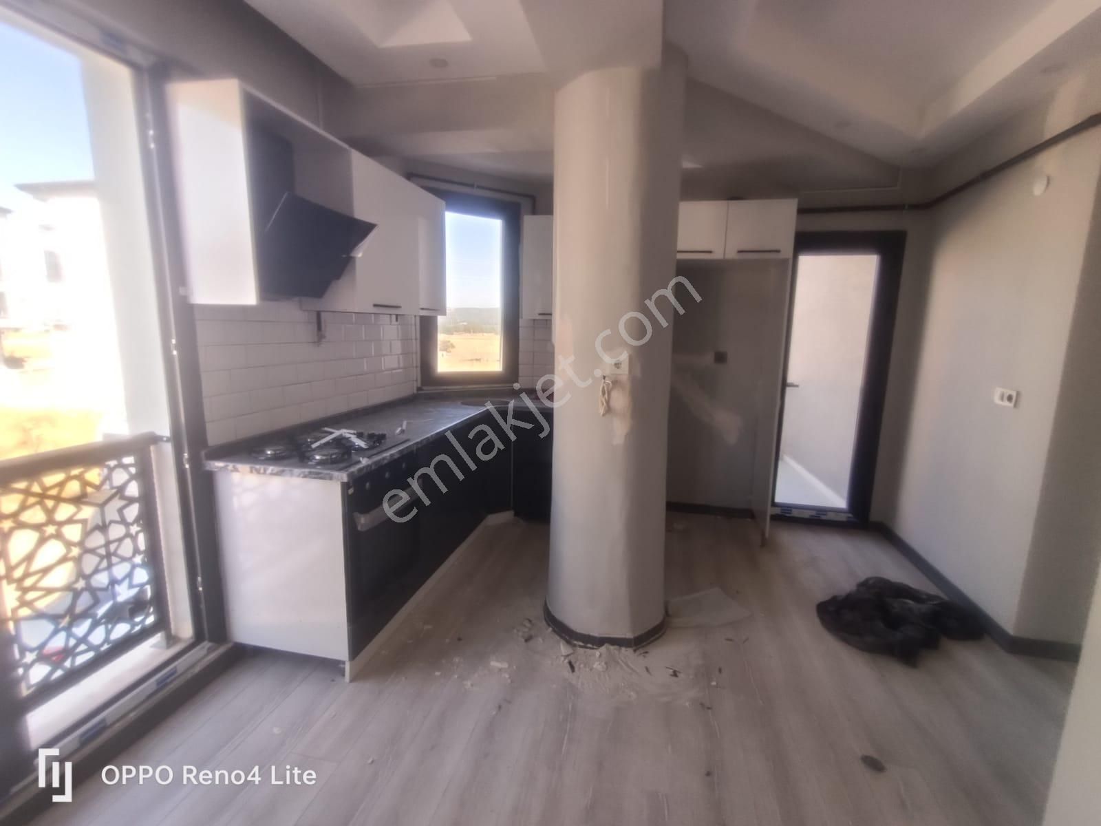 Bergama Satılık Sıfır 2+1 Arakat Daire - Görsel 16