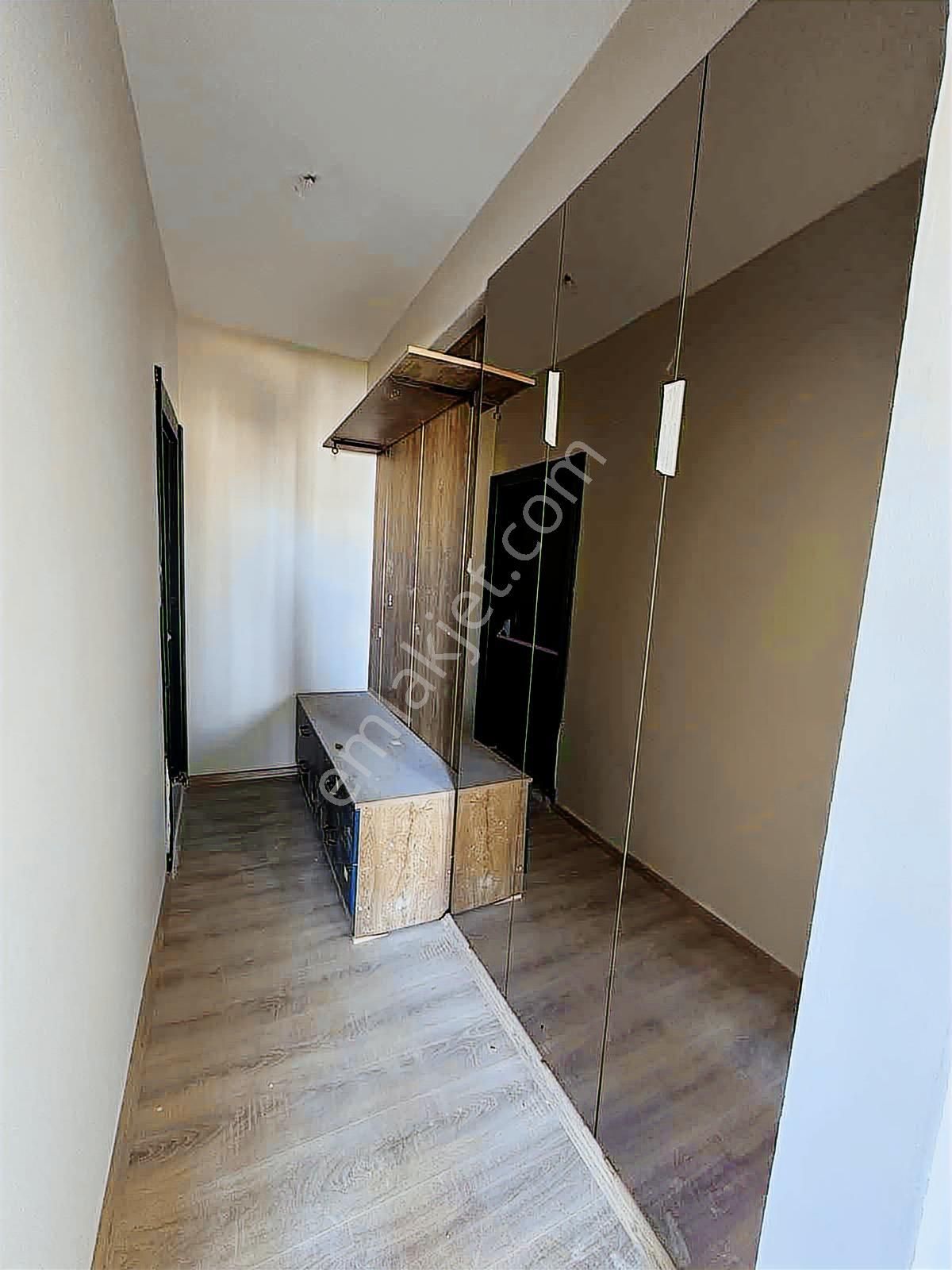 Uçan Yapıdan Sıfır 2+1 Havuzlu Site İçerisi İskanı Mevcut - Görsel 31