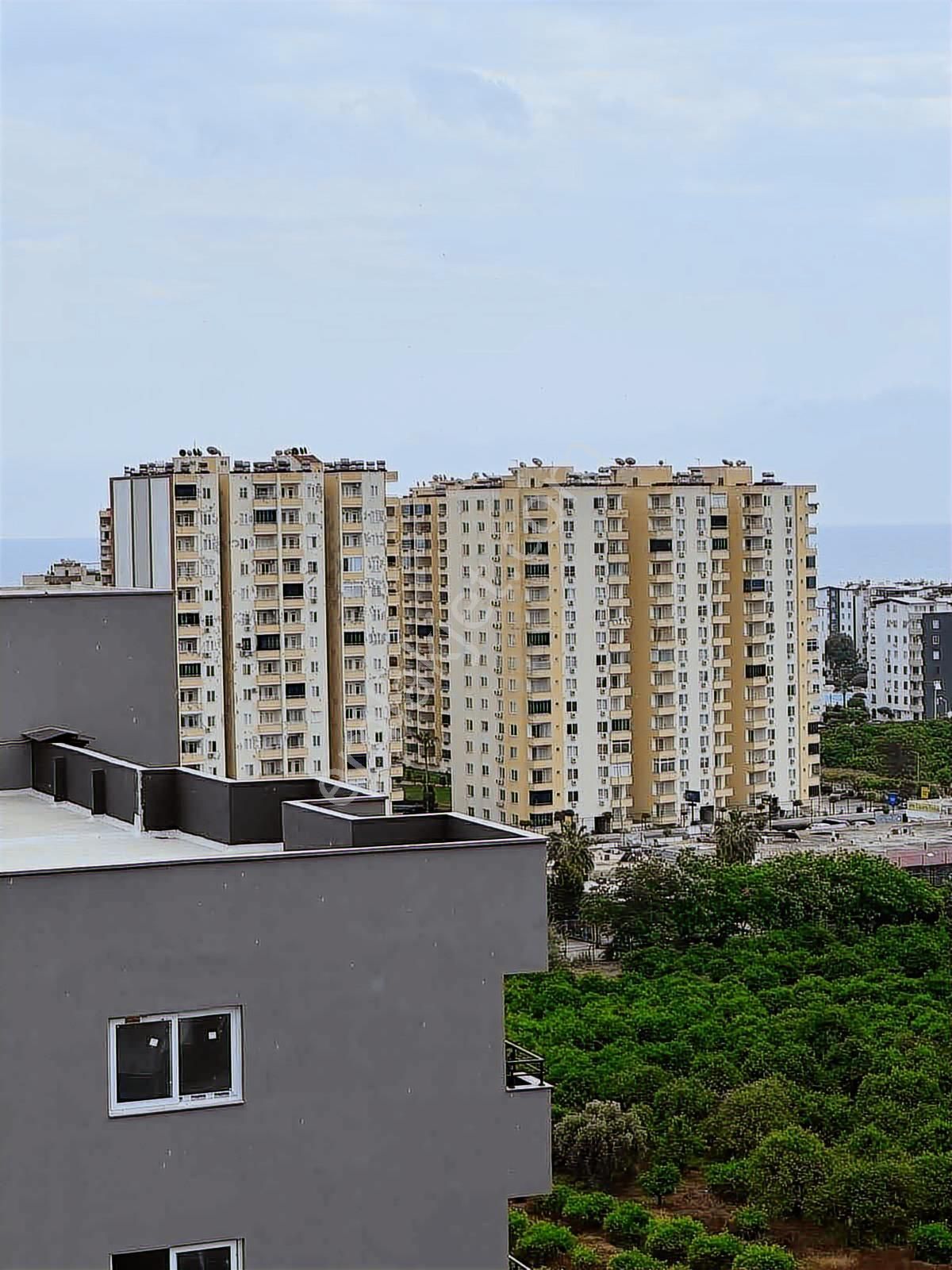 Uçan Yapıdan Sıfır 2+1 Havuzlu Site İçerisi İskanı Mevcut - Görsel 21