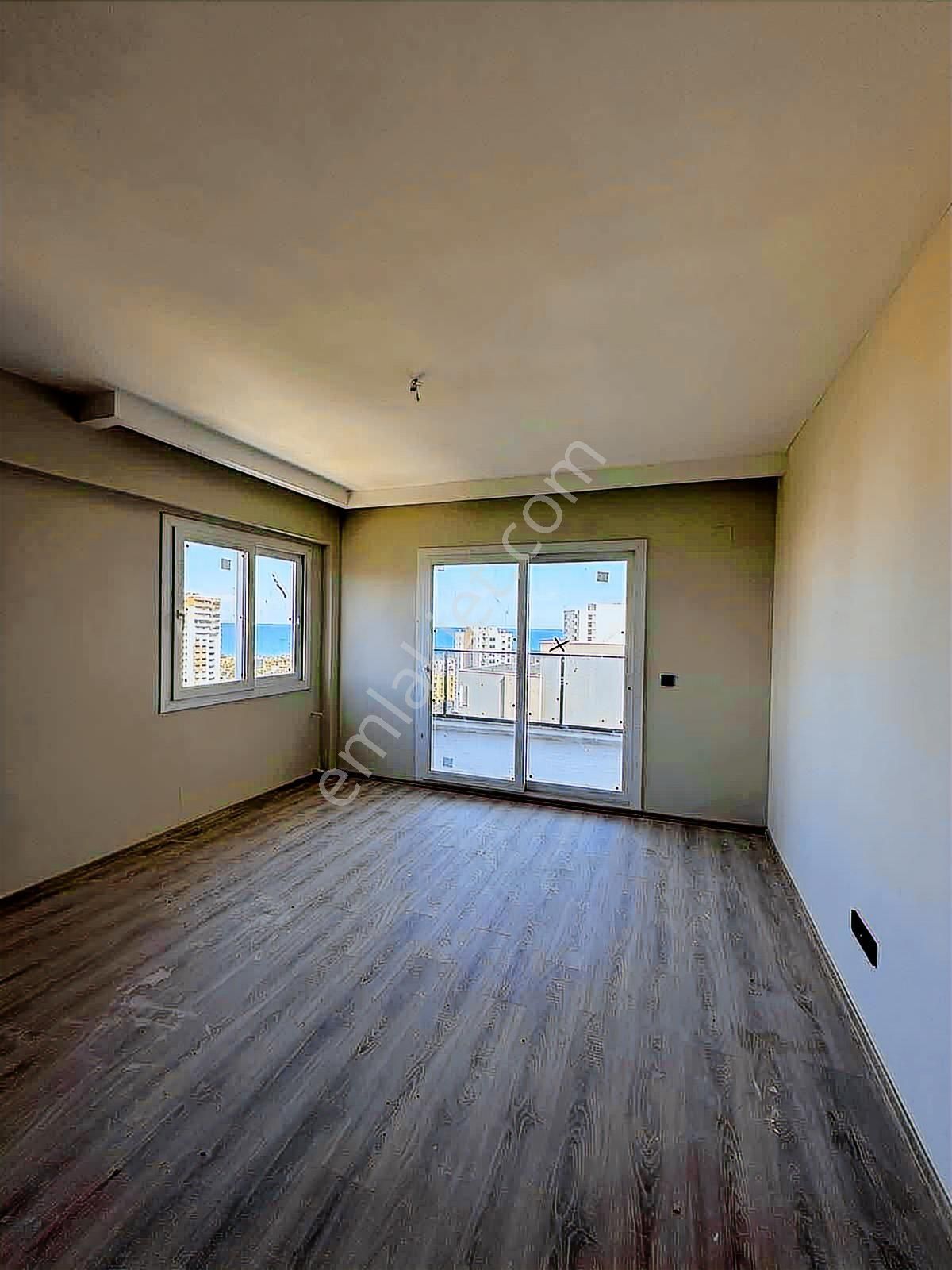 Uçan Yapıdan Sıfır 2+1 Havuzlu Site İçerisi İskanı Mevcut - Görsel 11