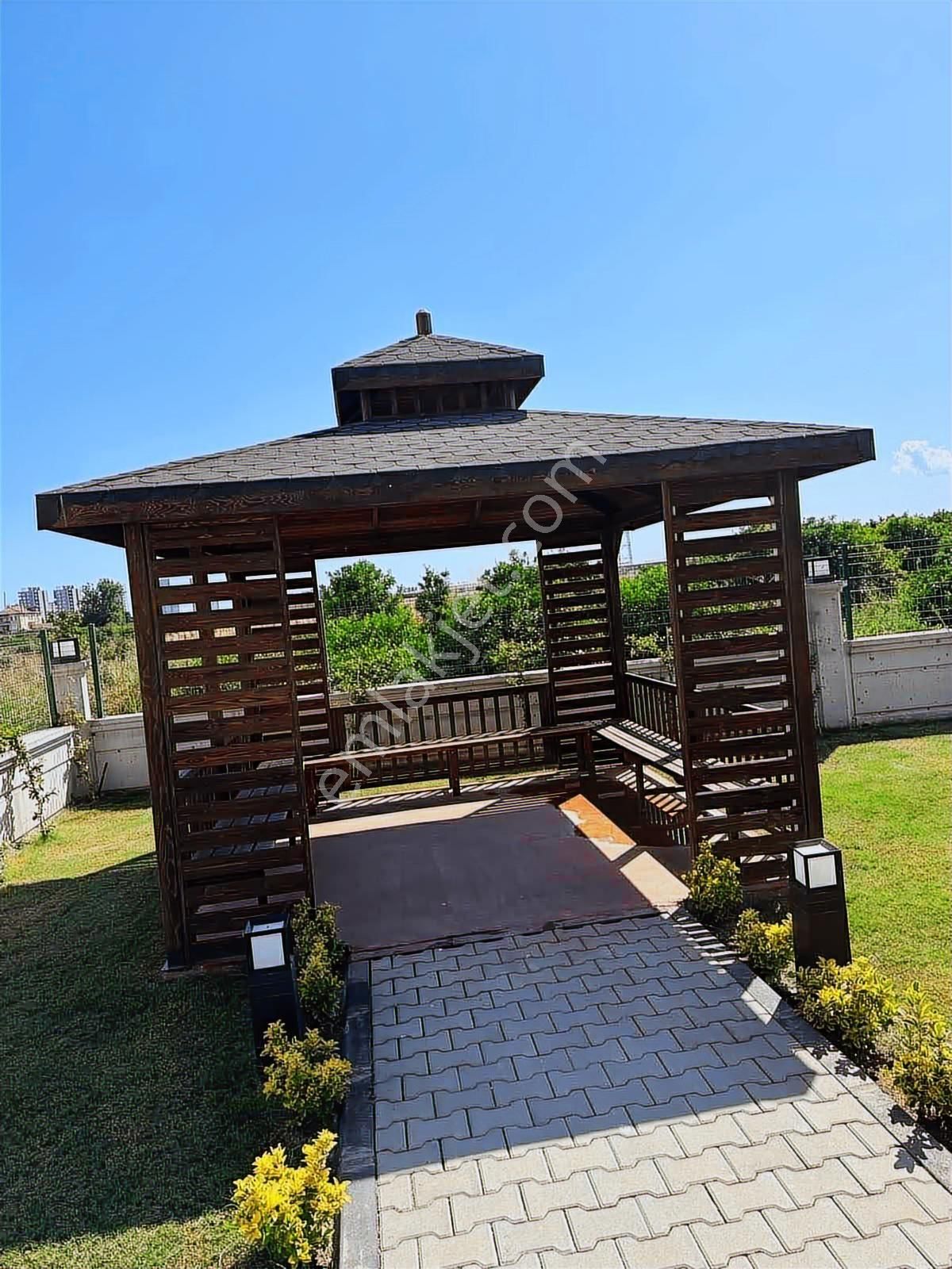 Uçan Yapıdan Sıfır 2+1 Havuzlu Site İçerisi İskanı Mevcut - Görsel 35