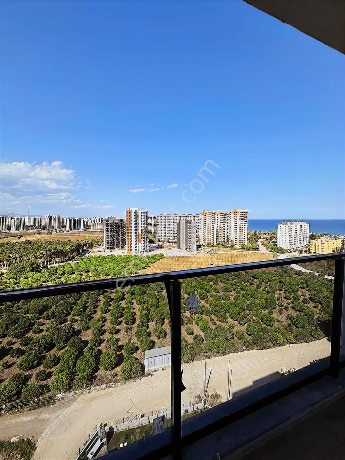 Uçan Yapıdan Sıfır 2+1 Havuzlu Site İçerisi İskanı Mevcut - Görsel 20