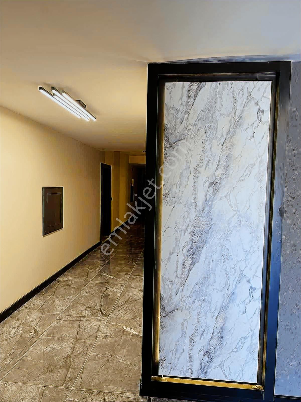 Uçan Yapıdan Sıfır 2+1 Havuzlu Site İçerisi İskanı Mevcut - Görsel 27