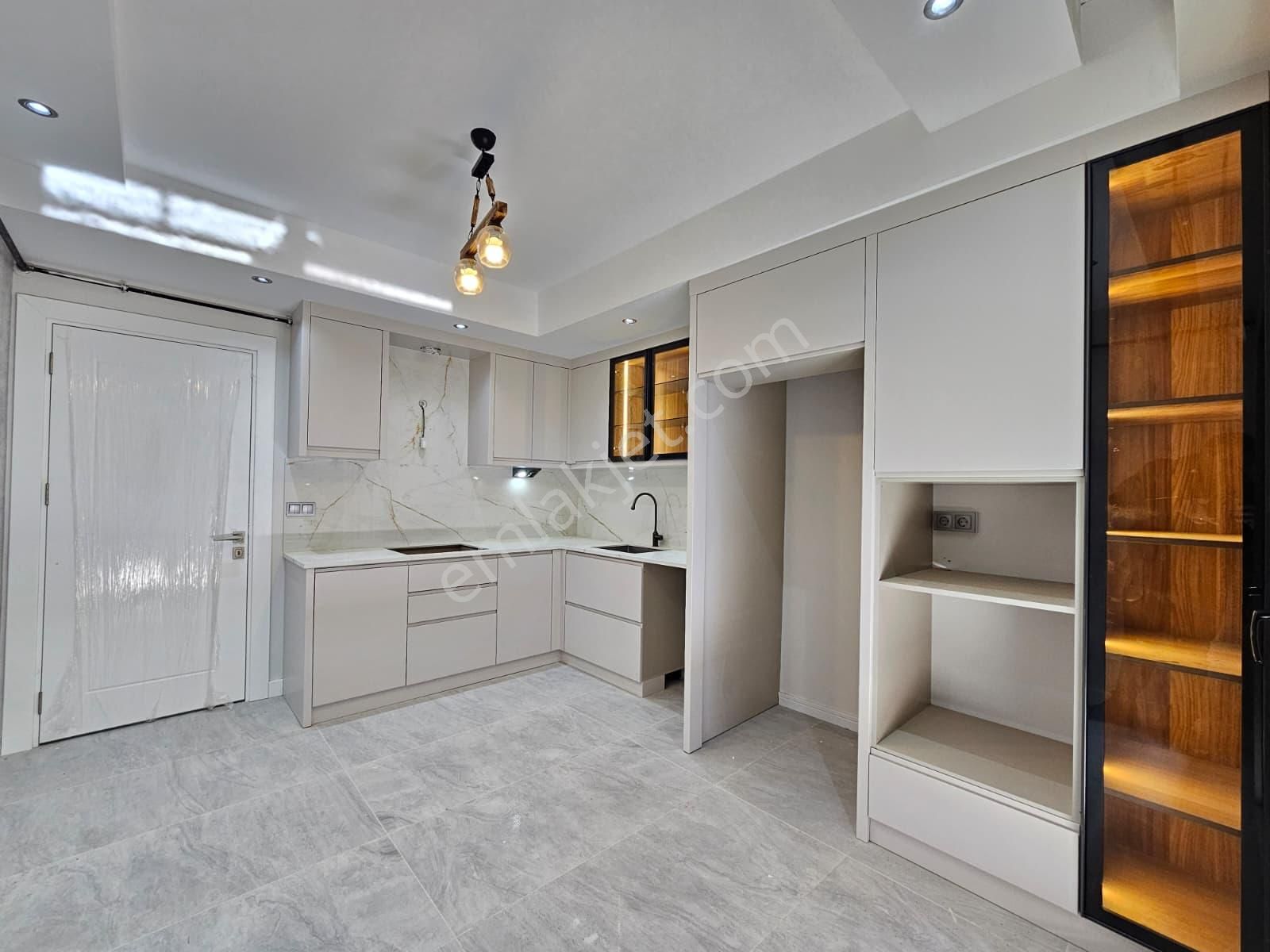 Denizli Bereketler Mahallesinde 3+1 170 M2 Panjurlu Özel Tasarım Satılık Son Daireler - Görsel 13