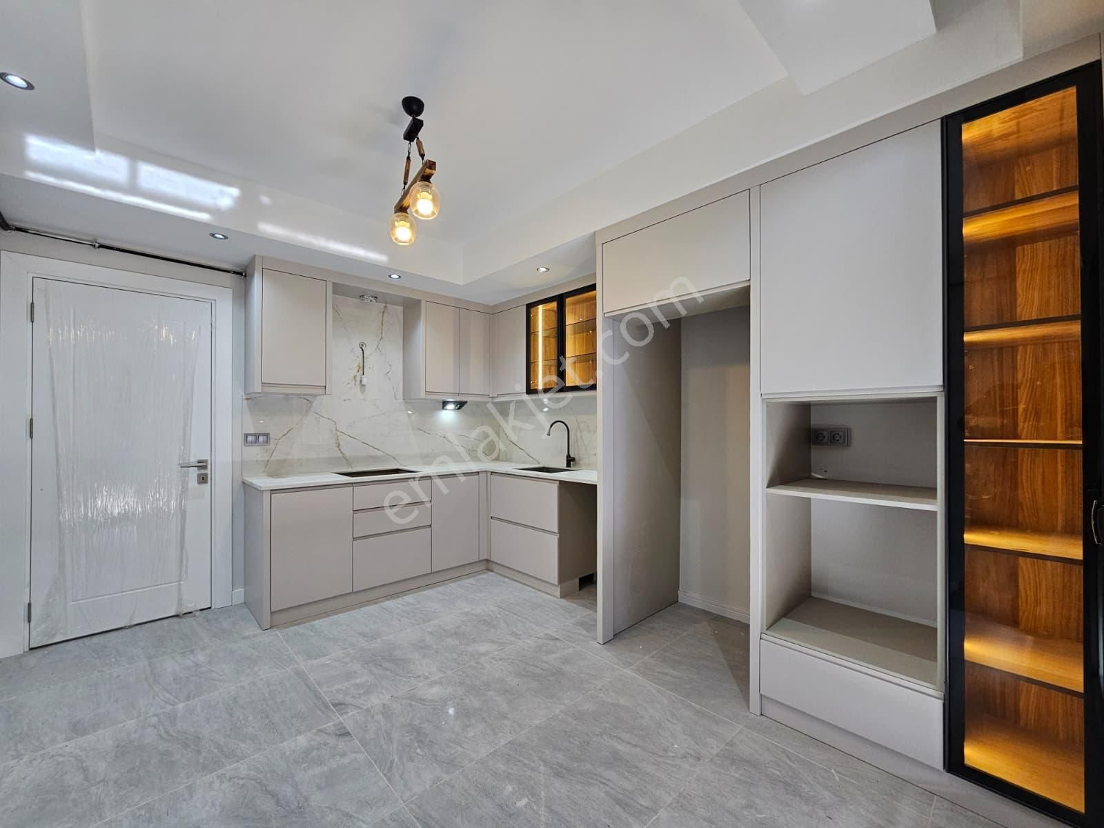 Denizli Bereketler Mahallesinde 3+1 170 M2 Panjurlu Özel Tasarım Satılık Son Daireler - Görsel 14