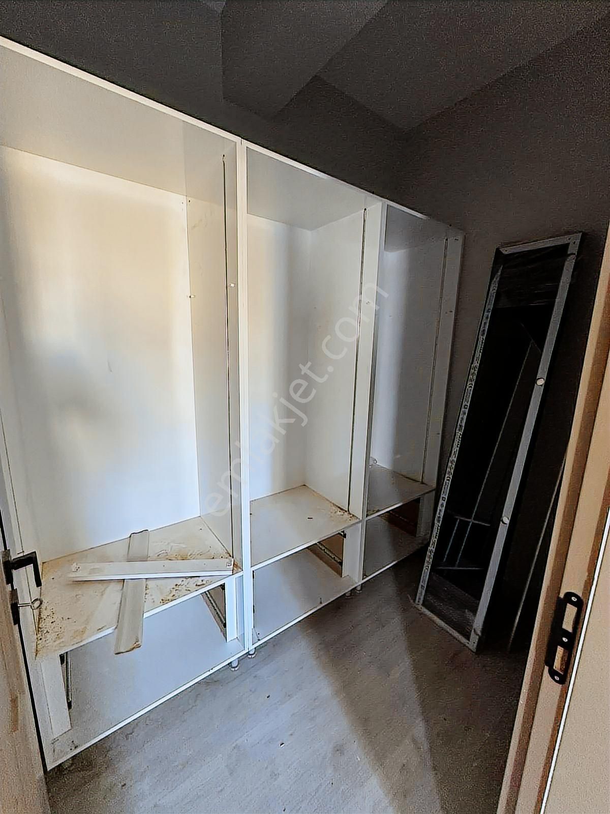 Uçan'dan Kuyuluk Vatan Caddesi Üzerinde Satılık 4+1 Daire ! - Görsel 10