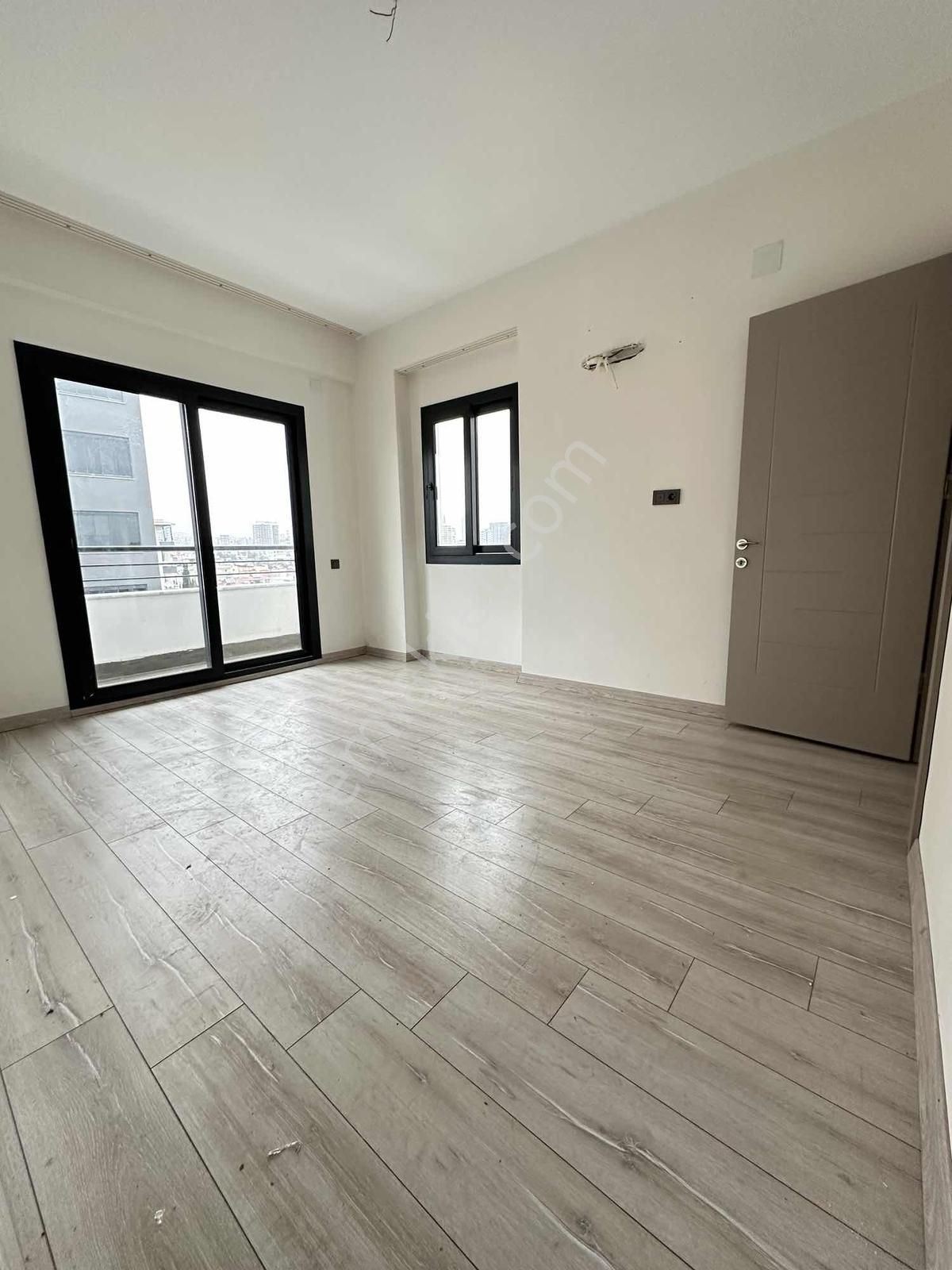 Uçan'dan Yenişehir Menteş Mahallesinde Satılık 4+1 Daire ! - Görsel 3