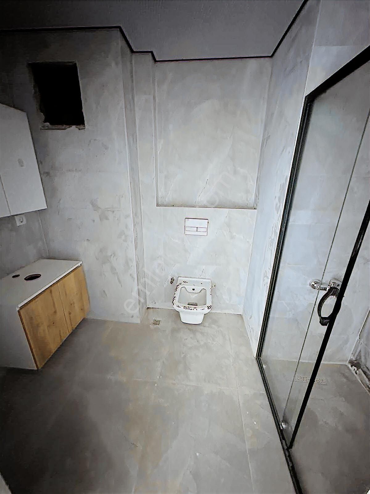 Uçan'dan Marka Projede Geniş Oturumlu 1+1 Kiracısı Hazır - Görsel 2