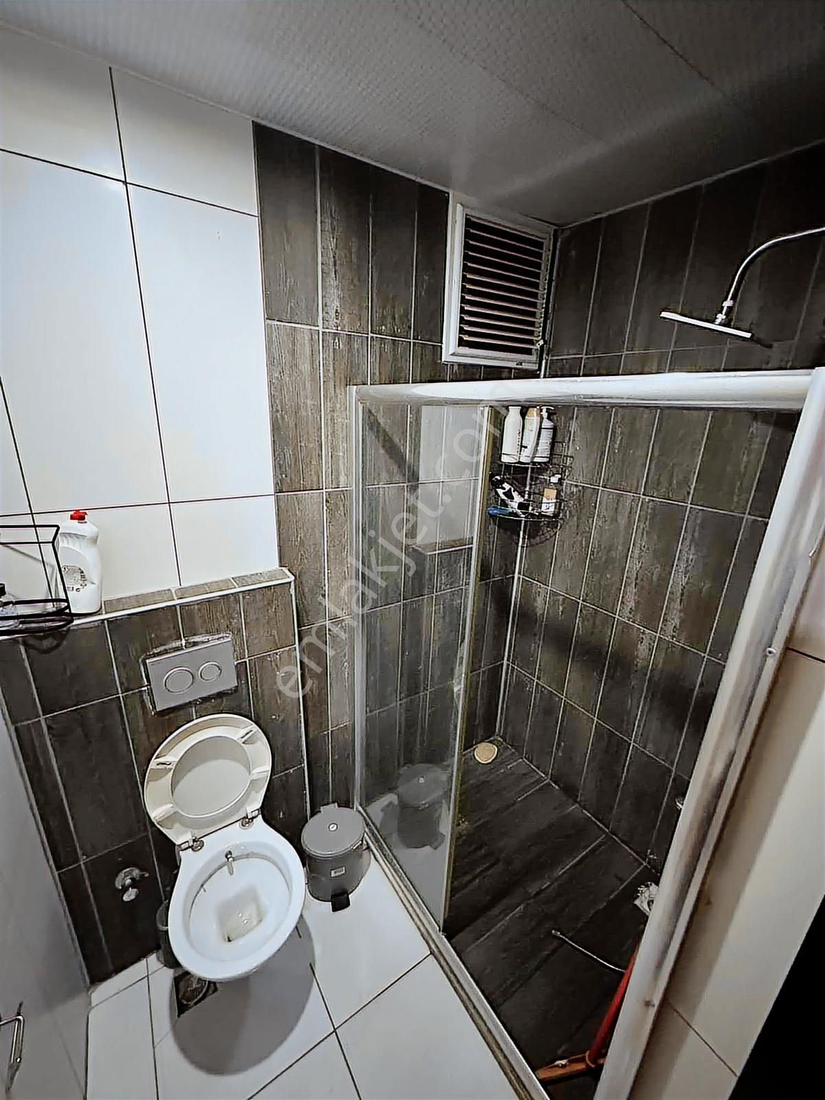Uçan'dan Yenişehir Çiftlikköy'de Satılık Eşyalı 1+1 Daire - Görsel 18
