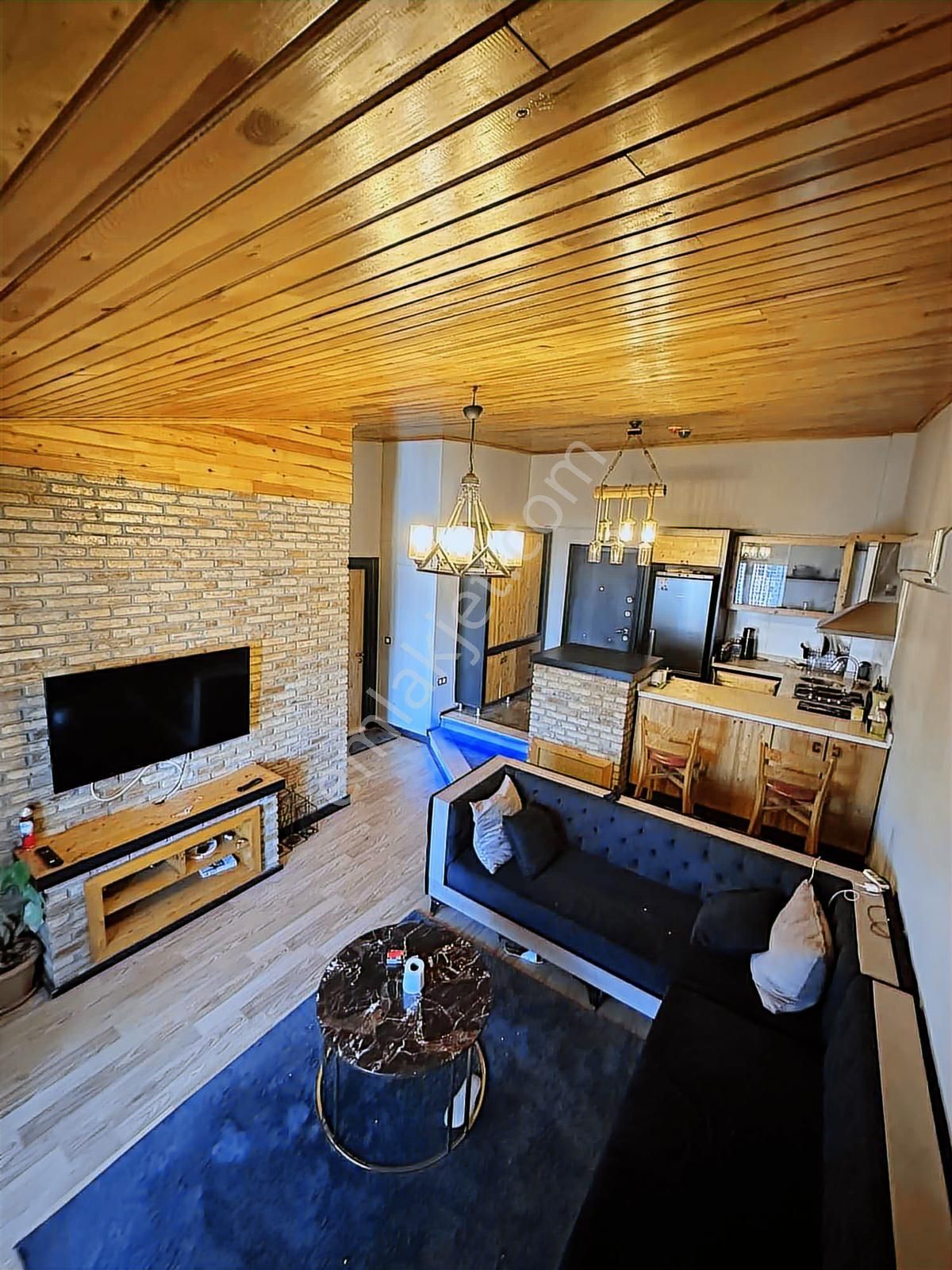 Uçan'dan Yenişehir Çiftlikköy'de Satılık Eşyalı 1+1 Daire