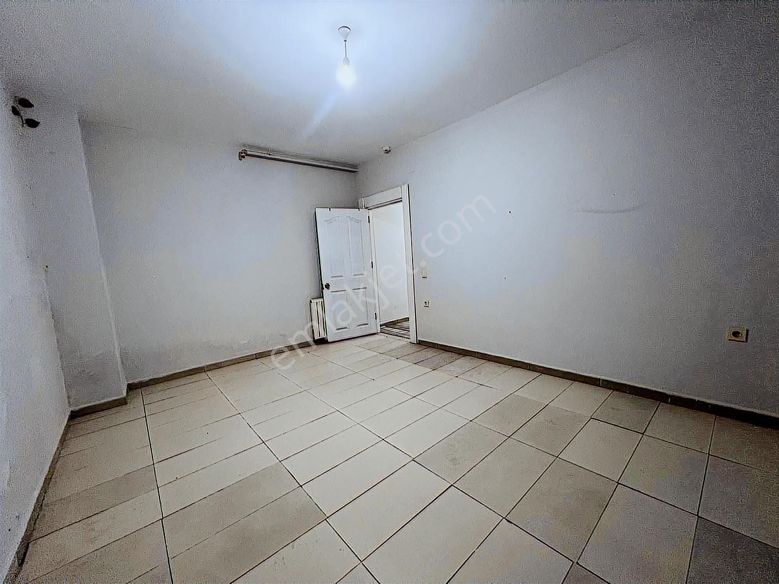 Uçandan Merkez Mah Kiralık 2+1 - Görsel 6