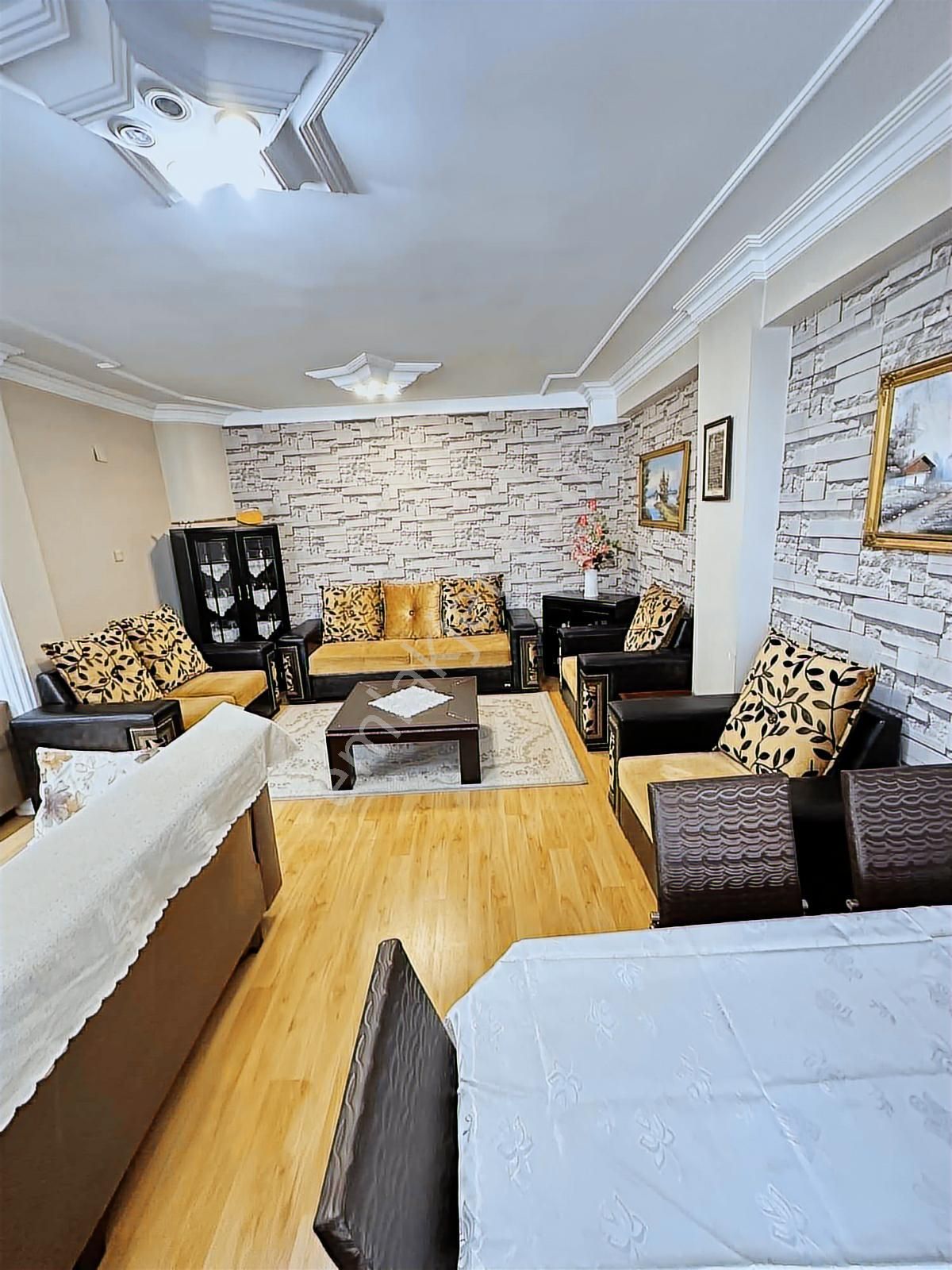 Uçan'dan Yenişehir Palmiye'de Satılık 3+1 Geniş Daire ! - Görsel 3