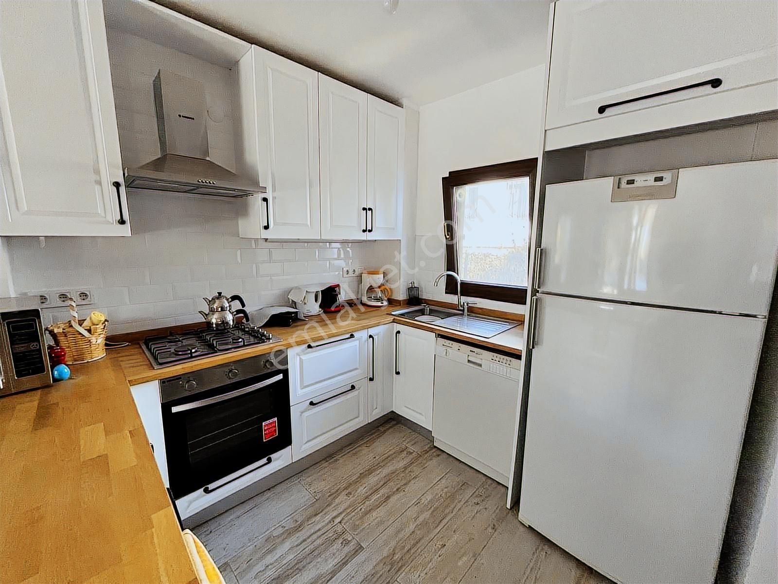 Torba'da Ortak Havuzlu, Eşyalı Müstakil Dublex - Görsel 9