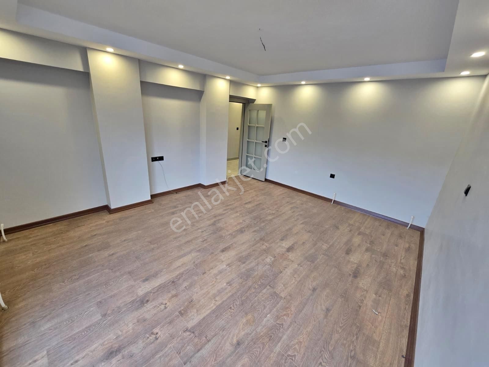 Süvari'de Sıfır Binada 3+1 Asansörlü Ebeveyn Banyolu Ön Cephe Ev - Görsel 26
