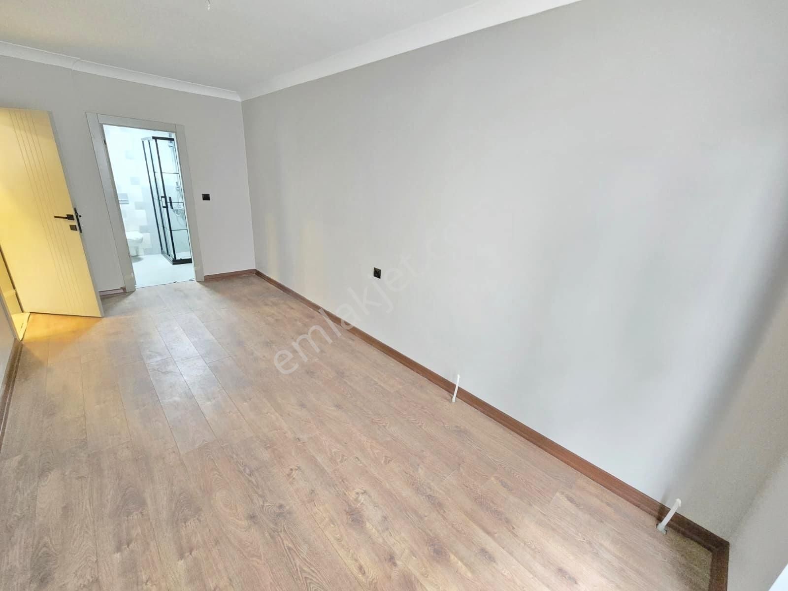 Süvari'de Sıfır Binada 3+1 Asansörlü Ebeveyn Banyolu Ön Cephe Ev - Görsel 19